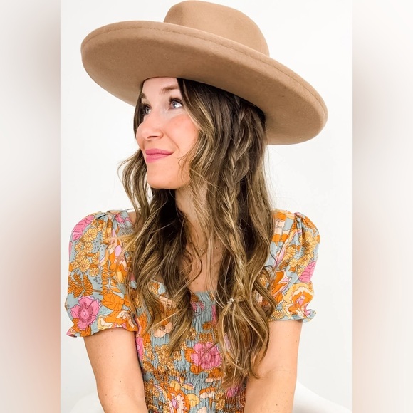 Olive & Pique Owen Pencil Brim Wool Felt Rancher Hat in Cream/Beige main image 5